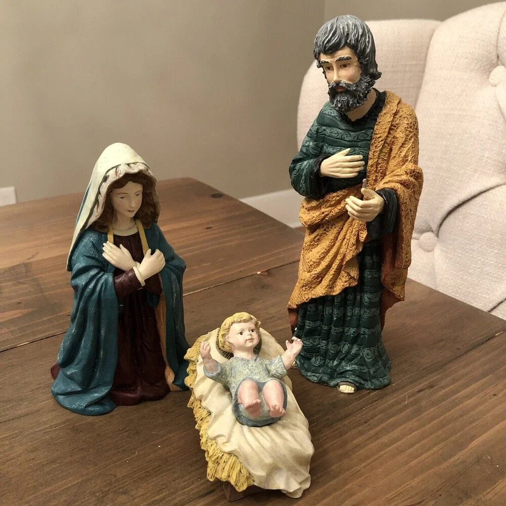 VINTAGE FLAMBRO RENAISSANCE NATIVITY RESIN JOSEPH MARY JESUS FIGURINES 1991